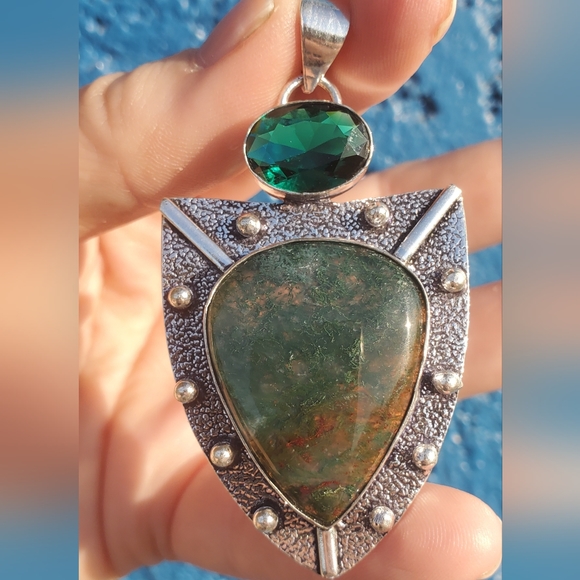 New Indian Moss Agate and Chrome Diopside Silver Pendant. - Picture 2 of 16